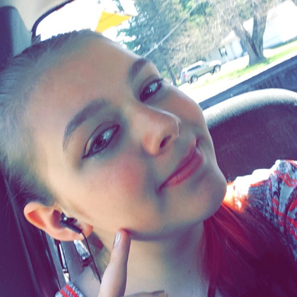 Meet your Posher, Brianna